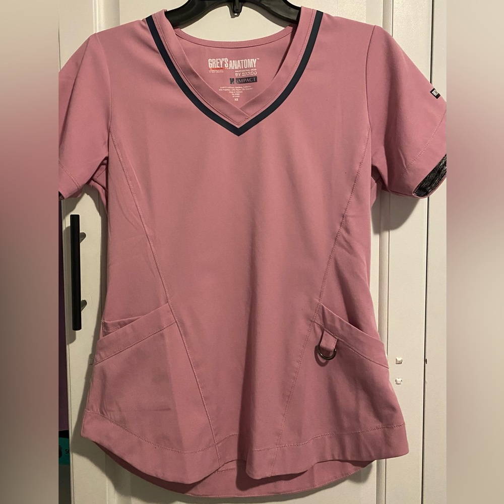 Scrub top